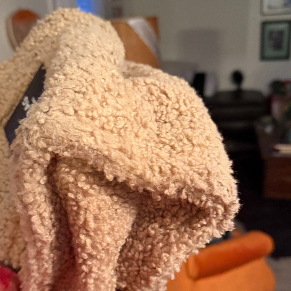 Marc Jacobs Beige Sherpa The Tote Bag - Picture 5 of 6